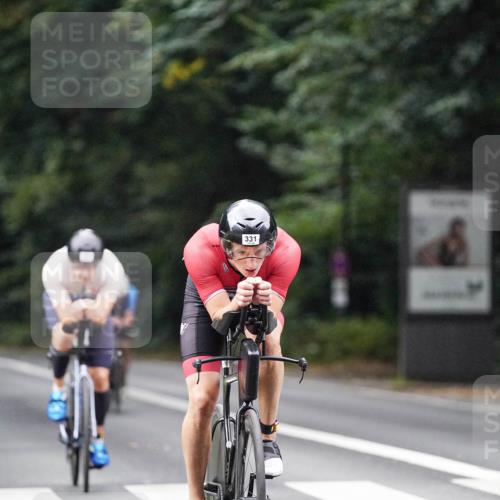 14.09.2025 - Stadtparktriathlon Michael Burmester http://msf.ph/oto/8906731 14.09.2025 09:11:59 Radfahren 307, 317, 331, 402, 412 meine-sportfotos.de