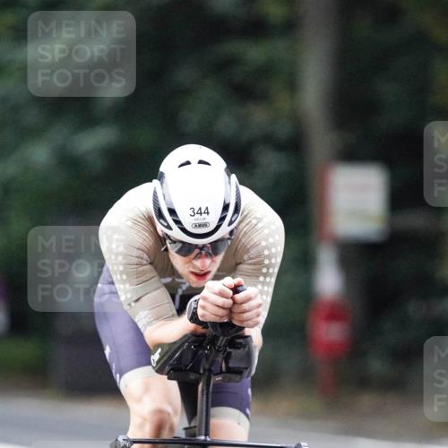 14.09.2025 - Stadtparktriathlon Michael Burmester http://msf.ph/oto/8906755 14.09.2025 09:12:31 Radfahren 344, 374, 431, 480 meine-sportfotos.de