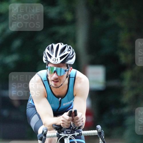 14.09.2025 - Stadtparktriathlon Michael Burmester http://msf.ph/oto/8906764 14.09.2025 09:12:38 Radfahren 356, 374, 422, 431, 480 meine-sportfotos.de
