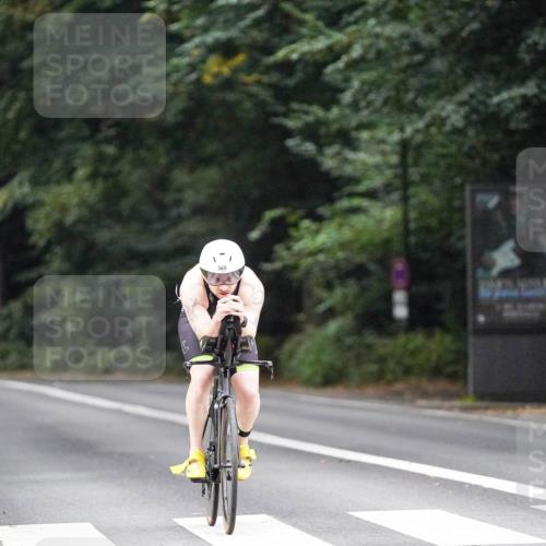 14.09.2025 - Stadtparktriathlon Michael Burmester http://msf.ph/oto/8906845 14.09.2025 09:13:58 Radfahren 366, 368, 419 meine-sportfotos.de