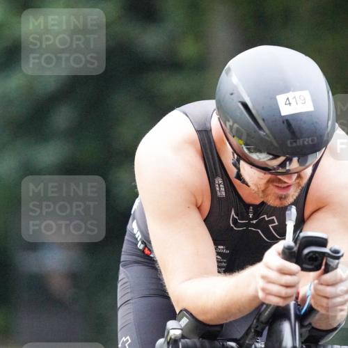 14.09.2025 - Stadtparktriathlon Michael Burmester http://msf.ph/oto/8906861 14.09.2025 09:14:04 Radfahren 333, 366, 368, 419 meine-sportfotos.de