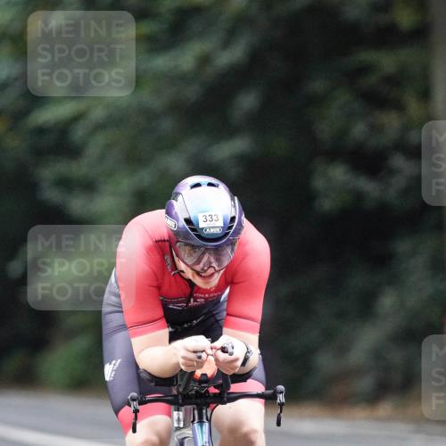 14.09.2025 - Stadtparktriathlon Michael Burmester http://msf.ph/oto/8906867 14.09.2025 09:14:09 Radfahren 333, 366, 419 meine-sportfotos.de
