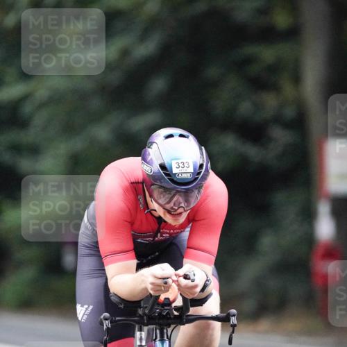 14.09.2025 - Stadtparktriathlon Michael Burmester http://msf.ph/oto/8906869 14.09.2025 09:14:09 Radfahren 333, 366, 419 meine-sportfotos.de