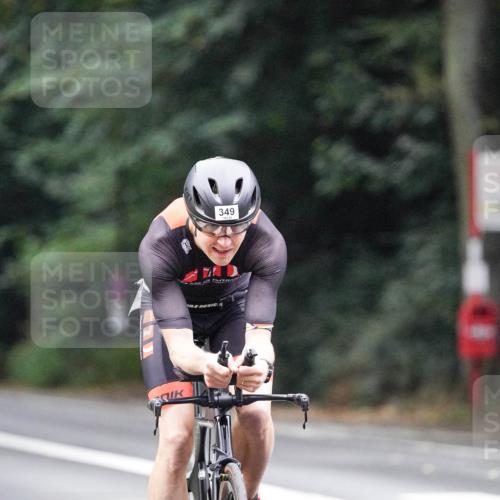 14.09.2025 - Stadtparktriathlon Michael Burmester http://msf.ph/oto/8906975 14.09.2025 09:15:28 Radfahren 337, 341, 349, 379, 392, 410, 418 meine-sportfotos.de