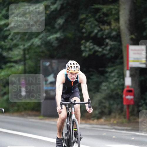 14.09.2025 - Stadtparktriathlon Michael Burmester http://msf.ph/oto/8906985 14.09.2025 09:15:33 Radfahren 315, 337, 349, 354, 379, 392, 418, 437, 451, 487 meine-sportfotos.de