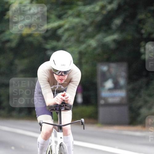14.09.2025 - Stadtparktriathlon Michael Burmester http://msf.ph/oto/8907067 14.09.2025 09:16:14 Radfahren 311, 348, 406, 413, 414, 432, 484 meine-sportfotos.de