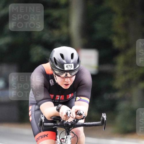 14.09.2025 - Stadtparktriathlon Michael Burmester http://msf.ph/oto/8907095 14.09.2025 09:16:30 Radfahren 328, 330, 355, 367, 478 meine-sportfotos.de
