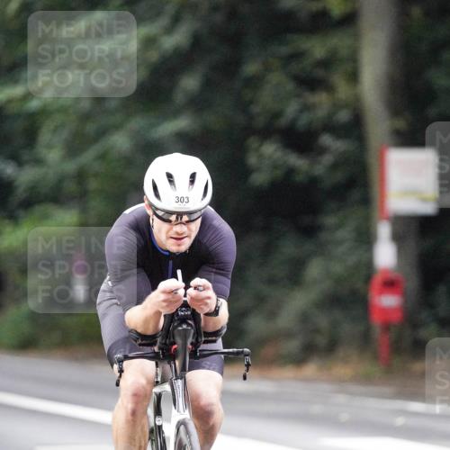 14.09.2025 - Stadtparktriathlon Michael Burmester http://msf.ph/oto/8907140 14.09.2025 09:16:50 Radfahren 303, 350, 372, 399, 435, 453, 457, 460, 462 meine-sportfotos.de