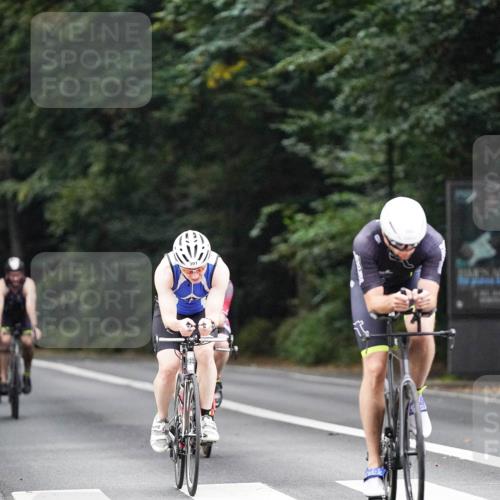 14.09.2025 - Stadtparktriathlon Michael Burmester http://msf.ph/oto/8907163 14.09.2025 09:17:10 Radfahren 312, 319, 325, 360, 369, 391, 408, 463 meine-sportfotos.de