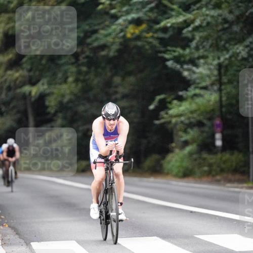 14.09.2025 - Stadtparktriathlon Michael Burmester http://msf.ph/oto/8907267 14.09.2025 09:18:02 Radfahren 307, 321, 322, 332, 412, 475 meine-sportfotos.de