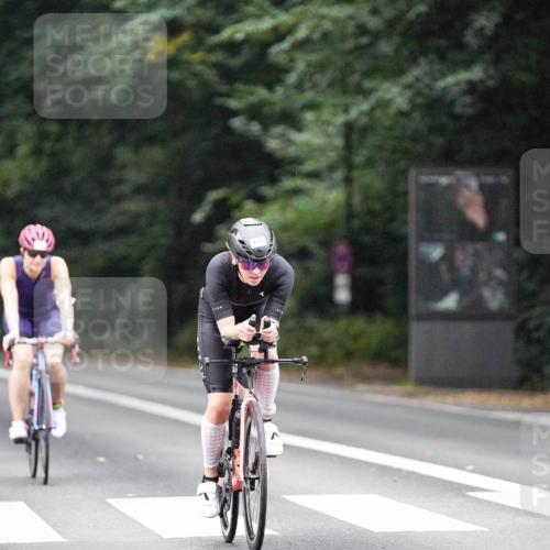 14.09.2025 - Stadtparktriathlon Michael Burmester http://msf.ph/oto/8907283 14.09.2025 09:18:11 Radfahren 307, 317, 332, 420, 459, 474 meine-sportfotos.de