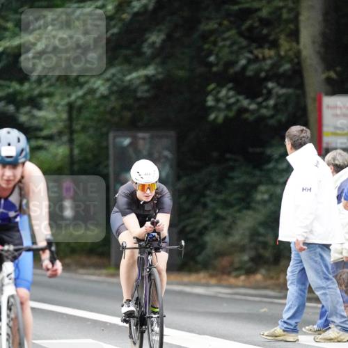 14.09.2025 - Stadtparktriathlon Michael Burmester http://msf.ph/oto/8907310 14.09.2025 09:18:20 Radfahren 317, 344, 395, 420, 456, 468, 481 meine-sportfotos.de
