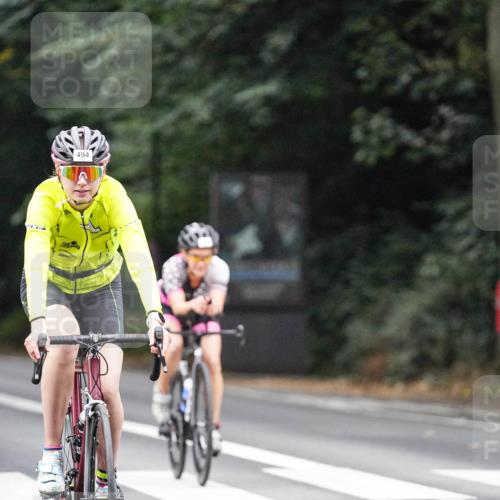 14.09.2025 - Stadtparktriathlon Michael Burmester http://msf.ph/oto/8907457 14.09.2025 09:19:29 Radfahren 304, 439, 443, 467, 477, 479, 486, 492, 494, 495 meine-sportfotos.de