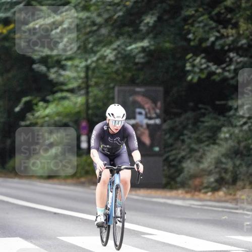 14.09.2025 - Stadtparktriathlon Michael Burmester http://msf.ph/oto/8907473 14.09.2025 09:19:36 Radfahren 324, 356, 382, 425, 439, 443, 477, 479, 492, 495, 497 meine-sportfotos.de