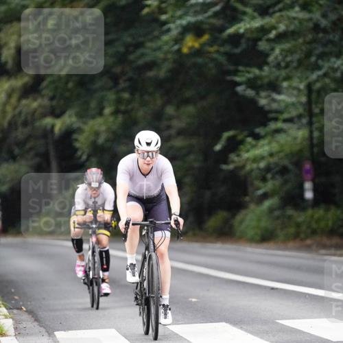 14.09.2025 - Stadtparktriathlon Michael Burmester http://msf.ph/oto/8907555 14.09.2025 09:20:18 Radfahren 371, 419, 469, 505, 506 meine-sportfotos.de
