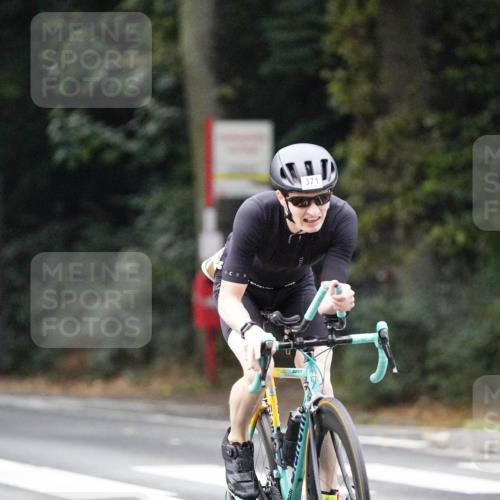 14.09.2025 - Stadtparktriathlon Michael Burmester http://msf.ph/oto/8907575 14.09.2025 09:20:27 Radfahren 301, 318, 326, 340, 345, 347, 359, 363, 370, 371, 373, 381, 389, 419, 445 meine-sportfotos.de