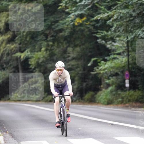 14.09.2025 - Stadtparktriathlon Michael Burmester http://msf.ph/oto/8907665 14.09.2025 09:21:14 Radfahren 339, 362, 380, 401, 404, 500 meine-sportfotos.de
