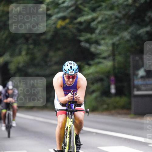 14.09.2025 - Stadtparktriathlon Michael Burmester http://msf.ph/oto/8907763 14.09.2025 09:22:15 Radfahren 311, 348, 361, 392, 398, 413, 414, 432, 487 meine-sportfotos.de
