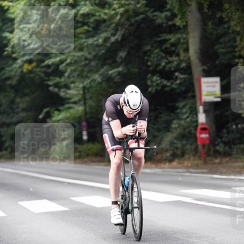 14.09.2025 - Stadtparktriathlon Michael Burmester http://msf.ph/oto/8907790 14.09.2025 09:22:22 Radfahren 311, 348, 361, 367, 392, 398, 432, 466, 487 meine-sportfotos.de