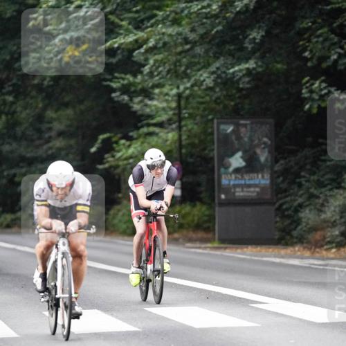 14.09.2025 - Stadtparktriathlon Michael Burmester http://msf.ph/oto/8907836 14.09.2025 09:22:48 Radfahren 328, 372, 406 meine-sportfotos.de