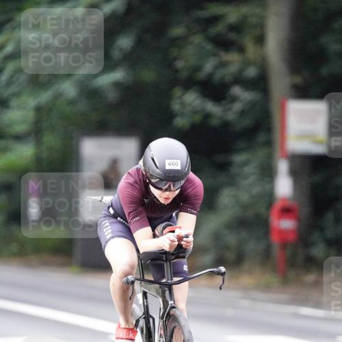 14.09.2025 - Stadtparktriathlon Michael Burmester http://msf.ph/oto/8907868 14.09.2025 09:23:08 Radfahren 336, 408, 434, 446, 460, 462, 484, 501 meine-sportfotos.de