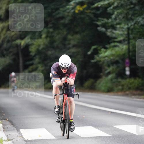 14.09.2025 - Stadtparktriathlon Michael Burmester http://msf.ph/oto/8907923 14.09.2025 09:23:31 Radfahren 313, 319, 325, 350, 360, 369, 399, 436, 463 meine-sportfotos.de