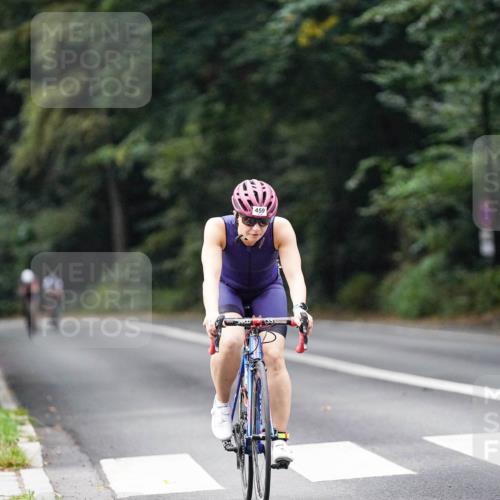 14.09.2025 - Stadtparktriathlon Michael Burmester http://msf.ph/oto/8908075 14.09.2025 09:25:48 Radfahren 420, 459, 480, 483 meine-sportfotos.de