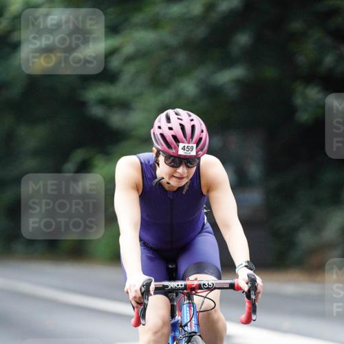 14.09.2025 - Stadtparktriathlon Michael Burmester http://msf.ph/oto/8908077 14.09.2025 09:25:49 Radfahren 420, 454, 459, 471, 480 meine-sportfotos.de