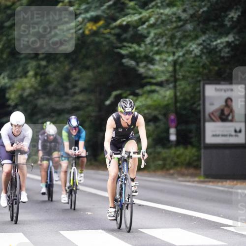 14.09.2025 - Stadtparktriathlon Michael Burmester http://msf.ph/oto/8908109 14.09.2025 09:26:23 Radfahren 320, 356, 415, 419, 443, 447, 464, 472, 486, 495 meine-sportfotos.de