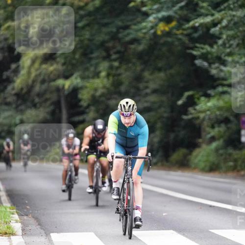 14.09.2025 - Stadtparktriathlon Michael Burmester http://msf.ph/oto/8908126 14.09.2025 09:26:29 Radfahren 306, 320, 356, 381, 389, 419, 439, 443, 447, 472, 486, 495 meine-sportfotos.de