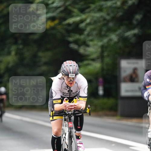 14.09.2025 - Stadtparktriathlon Michael Burmester http://msf.ph/oto/8908235 14.09.2025 09:27:43 Radfahren 379, 380, 386, 401, 404, 445, 506 meine-sportfotos.de