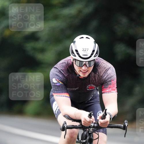 14.09.2025 - Stadtparktriathlon Michael Burmester http://msf.ph/oto/8908286 14.09.2025 09:28:22 Radfahren 311, 327, 382, 393, 400, 413, 414, 423, 430, 435, 448 meine-sportfotos.de