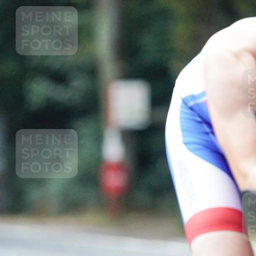 14.09.2025 - Stadtparktriathlon Michael Burmester http://msf.ph/oto/8908354 14.09.2025 09:29:16 Radfahren 408, 416, 466 meine-sportfotos.de