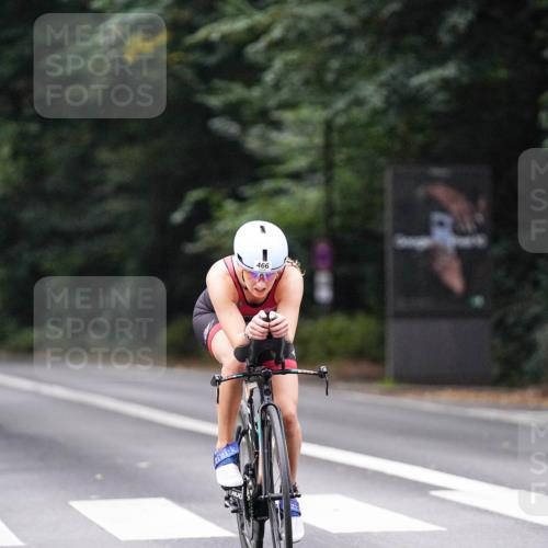 14.09.2025 - Stadtparktriathlon Michael Burmester http://msf.ph/oto/8908356 14.09.2025 09:29:23 Radfahren 406, 460, 462, 466, 478 meine-sportfotos.de