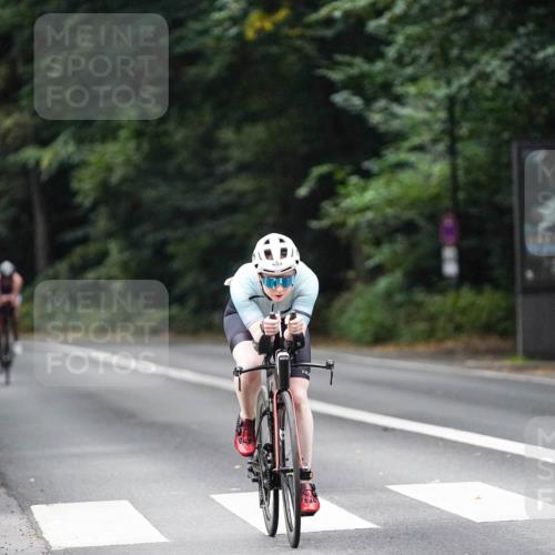 14.09.2025 - Stadtparktriathlon Michael Burmester http://msf.ph/oto/8908404 14.09.2025 09:30:00 Radfahren 394, 412, 450, 458, 484, 501 meine-sportfotos.de