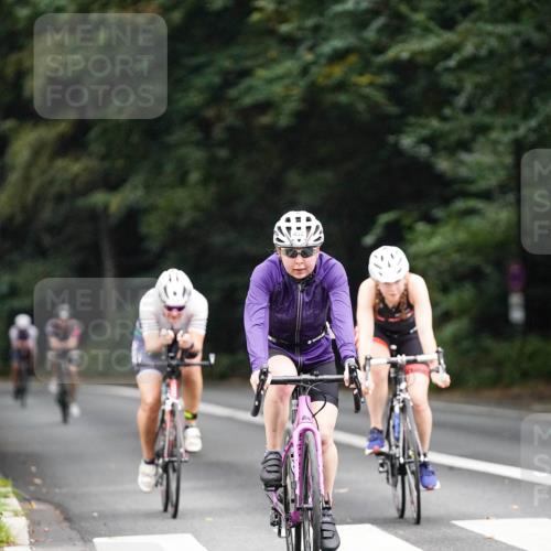 14.09.2025 - Stadtparktriathlon Michael Burmester http://msf.ph/oto/8908416 14.09.2025 09:34:49 Radfahren 383, 386, 438, 477, 492 meine-sportfotos.de