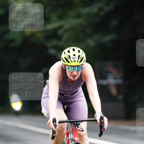 14.09.2025 - Stadtparktriathlon Michael Burmester http://msf.ph/oto/8908479 14.09.2025 09:35:39 Radfahren 410, 467, 498 meine-sportfotos.de