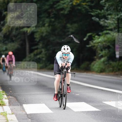 14.09.2025 - Stadtparktriathlon Michael Burmester http://msf.ph/oto/8908561 14.09.2025 09:37:00 Radfahren 423, 484, 501 meine-sportfotos.de