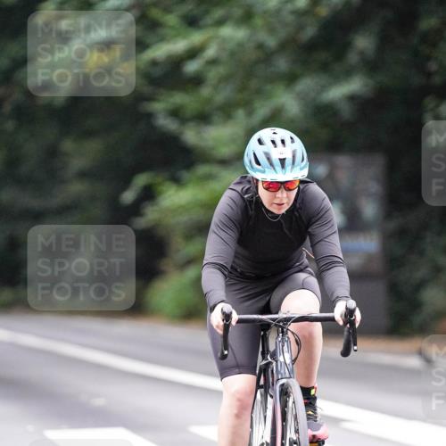 14.09.2025 - Stadtparktriathlon Michael Burmester http://msf.ph/oto/8908584 14.09.2025 09:37:24 Radfahren 382 meine-sportfotos.de
