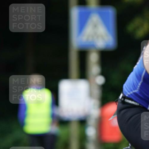 14.09.2025 - Stadtparktriathlon Michael Burmester http://msf.ph/oto/8908614 14.09.2025 09:38:20 Radfahren 391, 421, 453, 458 meine-sportfotos.de