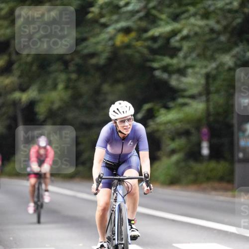 14.09.2025 - Stadtparktriathlon Michael Burmester http://msf.ph/oto/8908678 14.09.2025 09:40:09 Radfahren 454, 464, 482 meine-sportfotos.de