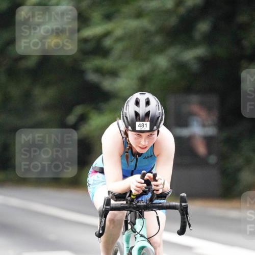 14.09.2025 - Stadtparktriathlon Michael Burmester http://msf.ph/oto/8908692 14.09.2025 09:40:18 Radfahren 454, 473, 475, 481 meine-sportfotos.de
