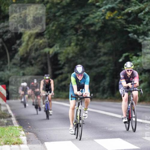 14.09.2025 - Stadtparktriathlon Michael Burmester http://msf.ph/oto/8908701 14.09.2025 09:40:26 Radfahren 443, 447, 473, 475, 483, 486, 495 meine-sportfotos.de