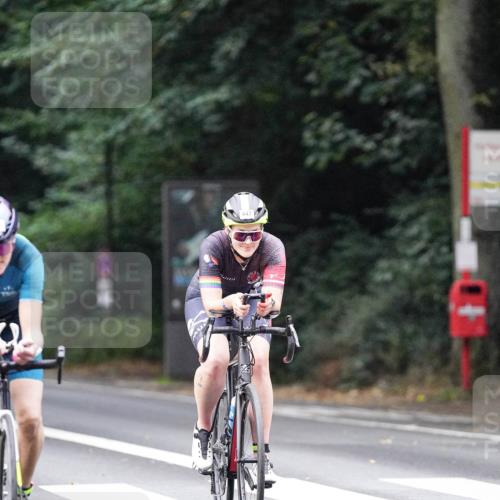 14.09.2025 - Stadtparktriathlon Michael Burmester http://msf.ph/oto/8908702 14.09.2025 09:40:27 Radfahren 443, 447, 473, 475, 483, 486, 495 meine-sportfotos.de