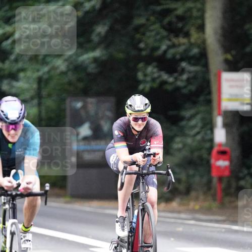 14.09.2025 - Stadtparktriathlon Michael Burmester http://msf.ph/oto/8908704 14.09.2025 09:40:27 Radfahren 443, 447, 473, 475, 483, 486, 495 meine-sportfotos.de
