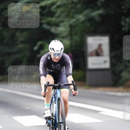 14.09.2025 - Stadtparktriathlon Michael Burmester http://msf.ph/oto/8908710 14.09.2025 09:40:33 Radfahren 443, 446, 447, 483, 486, 495 meine-sportfotos.de