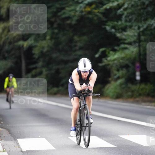 14.09.2025 - Stadtparktriathlon Michael Burmester http://msf.ph/oto/8908719 14.09.2025 09:40:55 Radfahren 420, 440, 442, 455, 503 meine-sportfotos.de