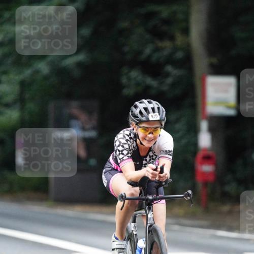14.09.2025 - Stadtparktriathlon Michael Burmester http://msf.ph/oto/8908736 14.09.2025 09:41:16 Radfahren 439, 459 meine-sportfotos.de