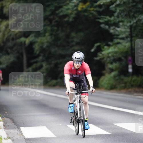 14.09.2025 - Stadtparktriathlon Michael Burmester http://msf.ph/oto/8908738 14.09.2025 09:41:53 Radfahren 465 meine-sportfotos.de