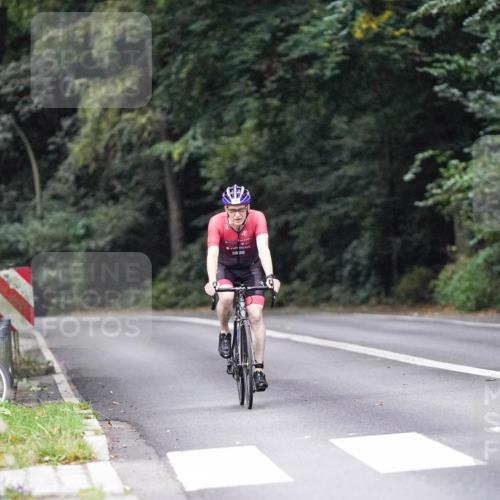 14.09.2025 - Stadtparktriathlon Michael Burmester http://msf.ph/oto/8908740 14.09.2025 09:41:59 Radfahren 395, 465 meine-sportfotos.de